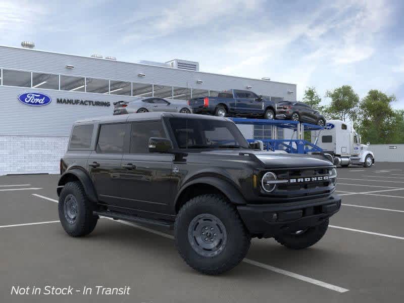 2024 Ford Bronco Outer Banks 7