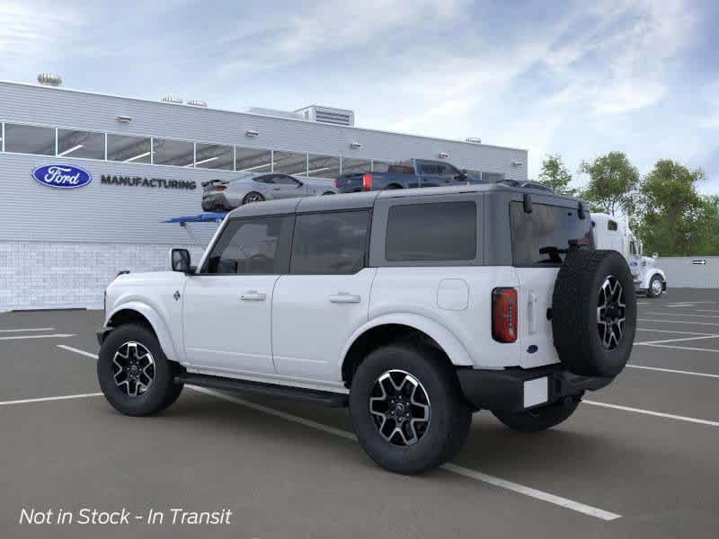 2024 Ford Bronco Outer Banks 4