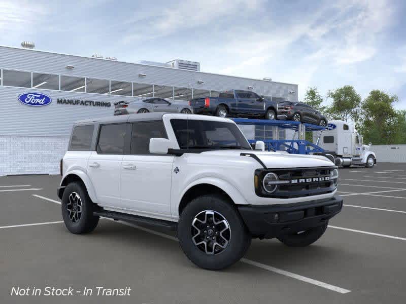 2024 Ford Bronco Outer Banks 7