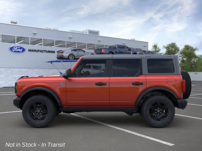 2024 Ford Bronco Black Diamond 3