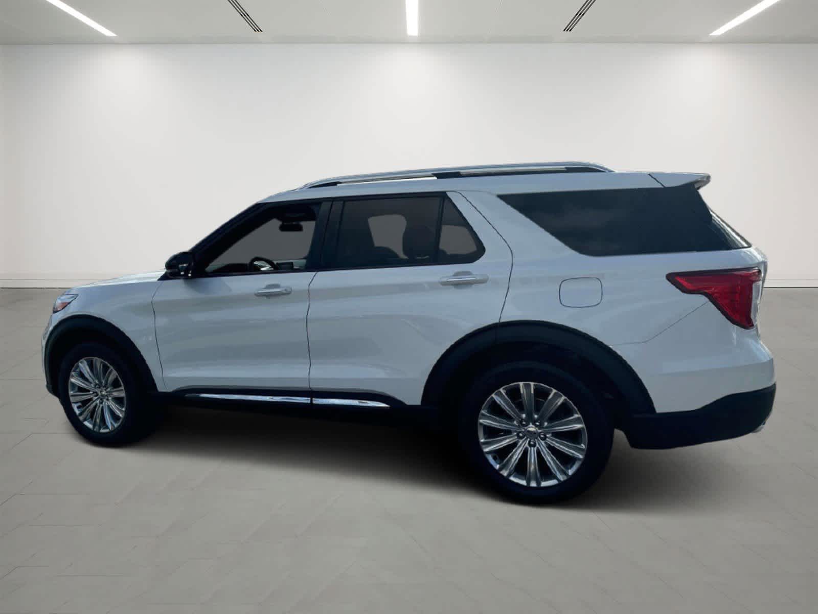 2020 Ford Explorer Limited 3