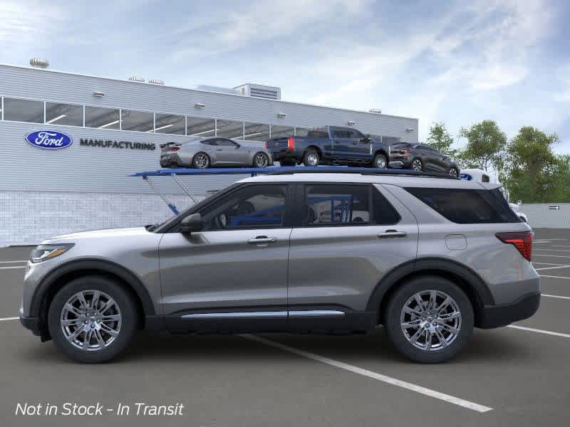 2025 Ford Explorer Active 3