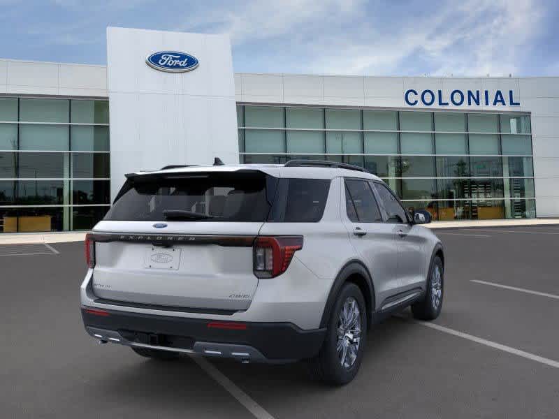 2025 Ford Explorer Active 8