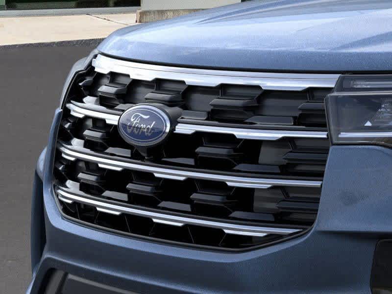 2025 Ford Explorer Active 17