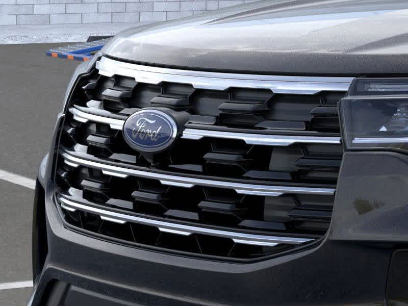 2025 Ford Explorer Active 17