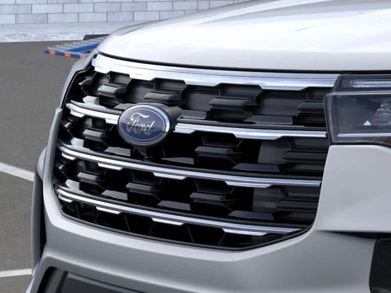 2025 Ford Explorer Active 17