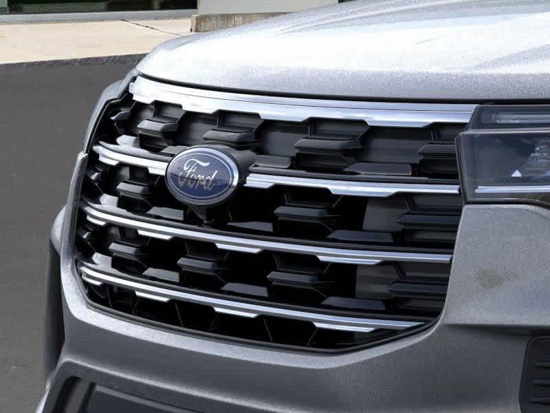 2025 Ford Explorer Active 17