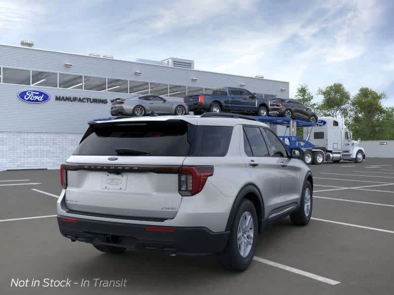 2025 Ford Explorer Active 8