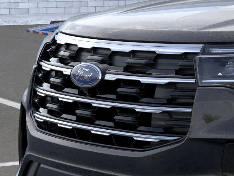 2025 Ford Explorer Active 17