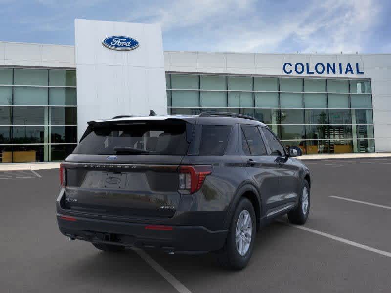 2025 Ford Explorer Active 8