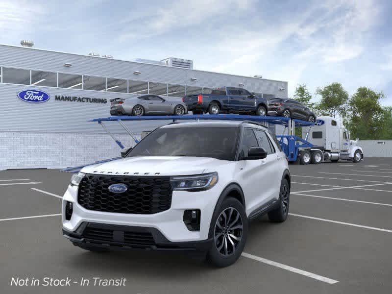 2025 Ford Explorer ST-Line 2