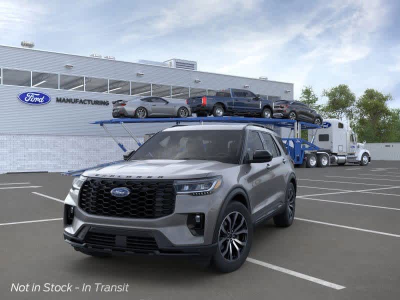 2025 Ford Explorer ST-Line 2