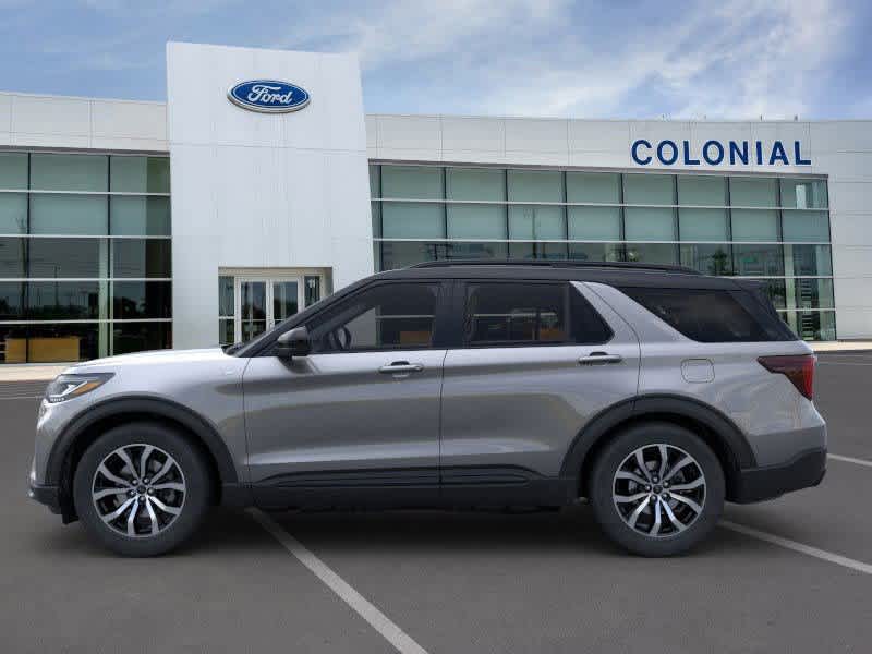 2025 Ford Explorer ST-Line 3