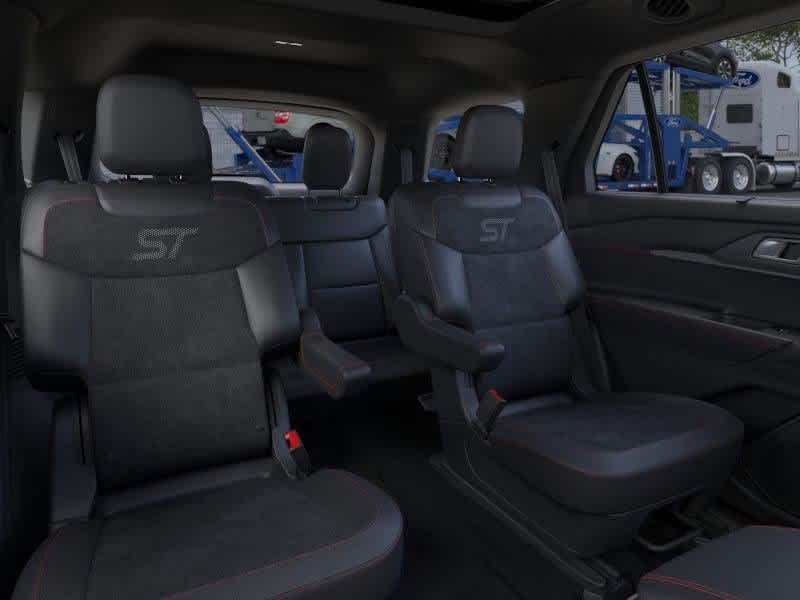 2025 Ford Explorer ST 11