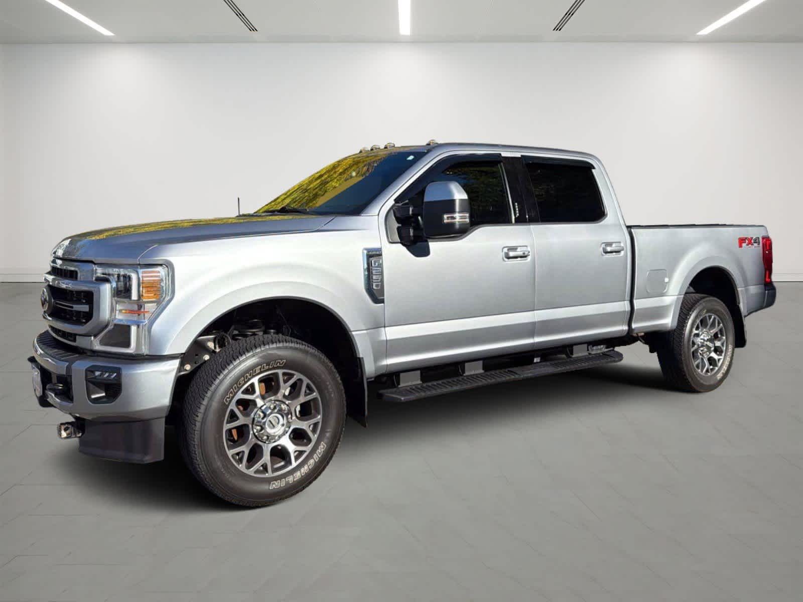2022 Ford F-250 Super Duty Lariat Crew Cab 4WD