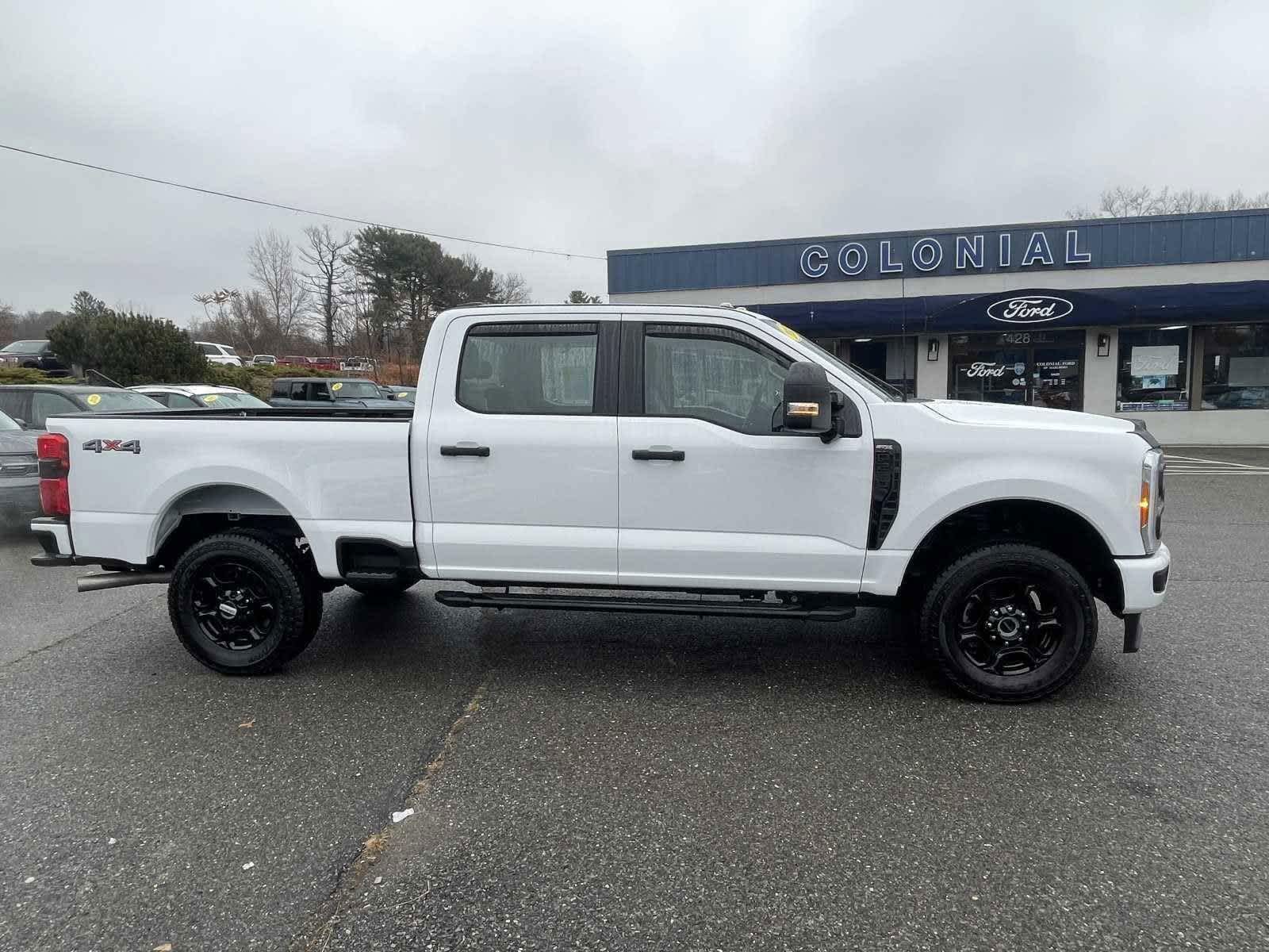 2023 Ford Super Duty F-250 SRW XL 4WD Crew Cab 6.75 Box 7