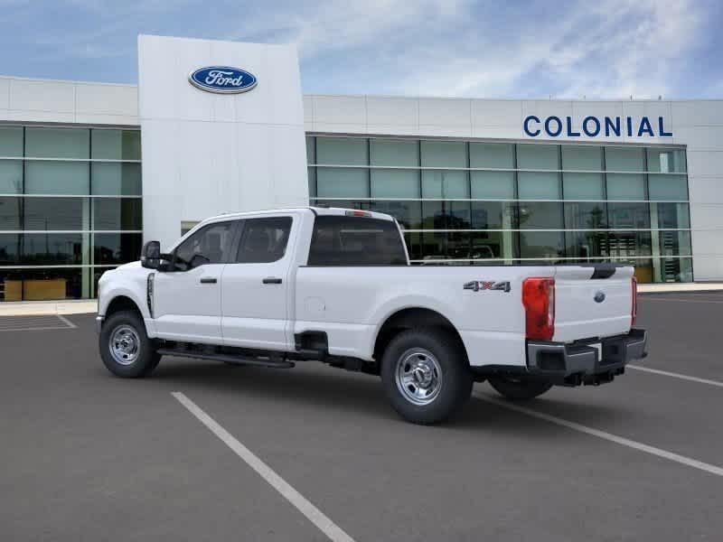 2023 Ford Super Duty F-350 SRW XL 4WD Crew Cab 6.75 Box 4