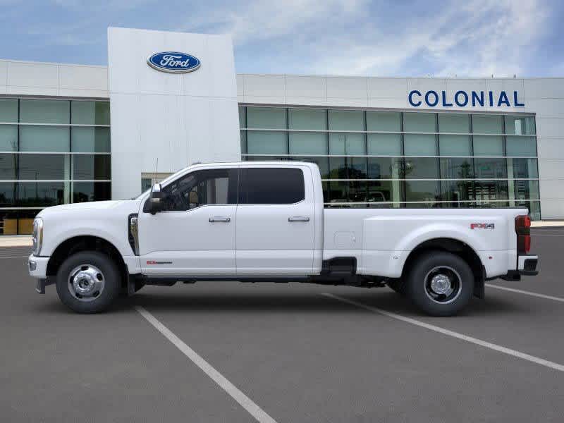 2024 Ford Super Duty F-350 DRW Platinum 4WD Crew Cab 8 Box 3