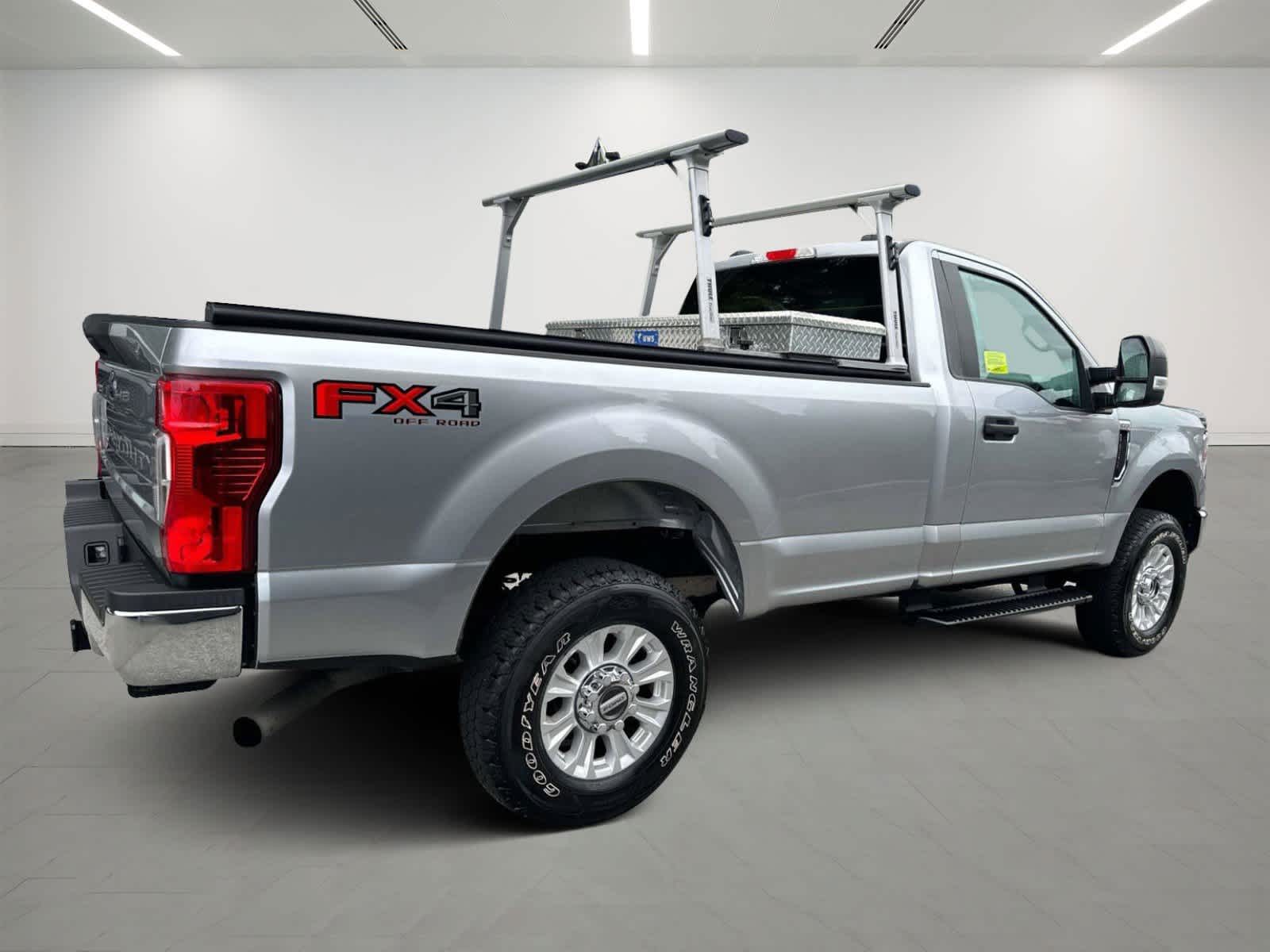 2022 Ford Super Duty F-250 SRW XL 4WD Reg Cab 8 Box 4