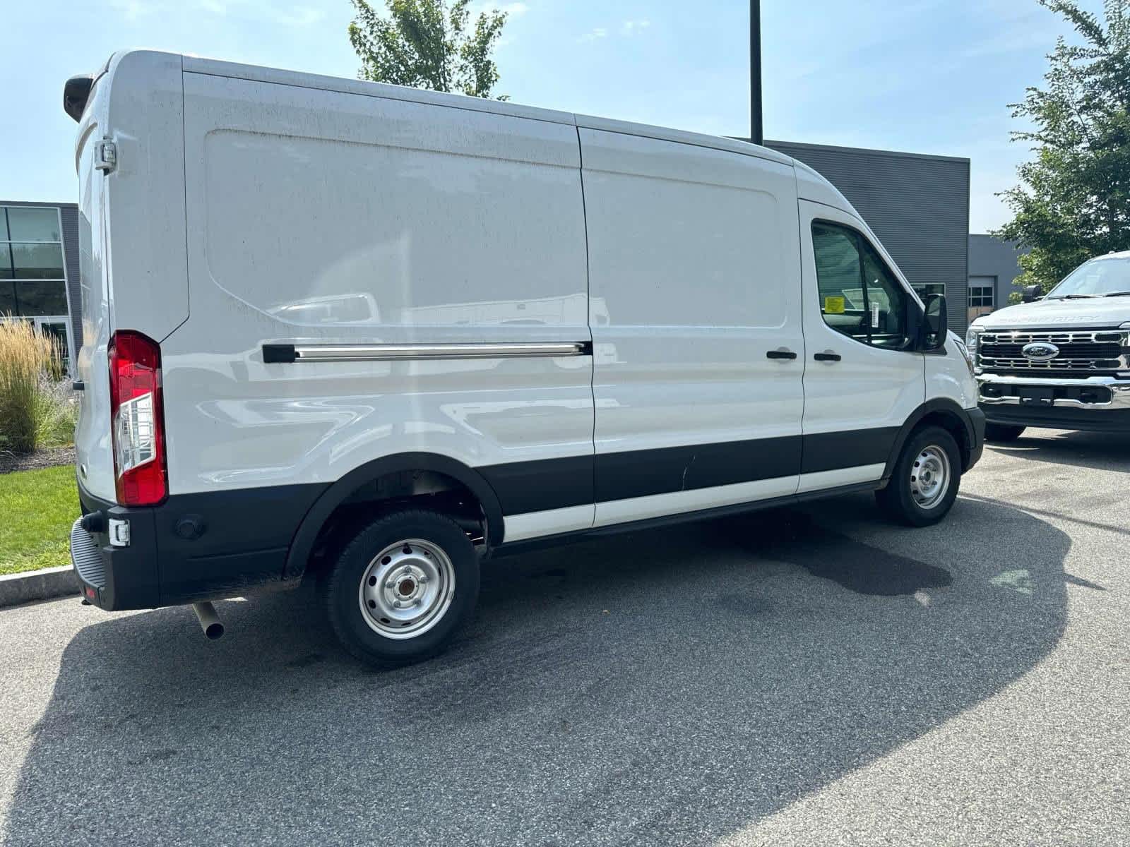 2024 Ford Transit T-250 4