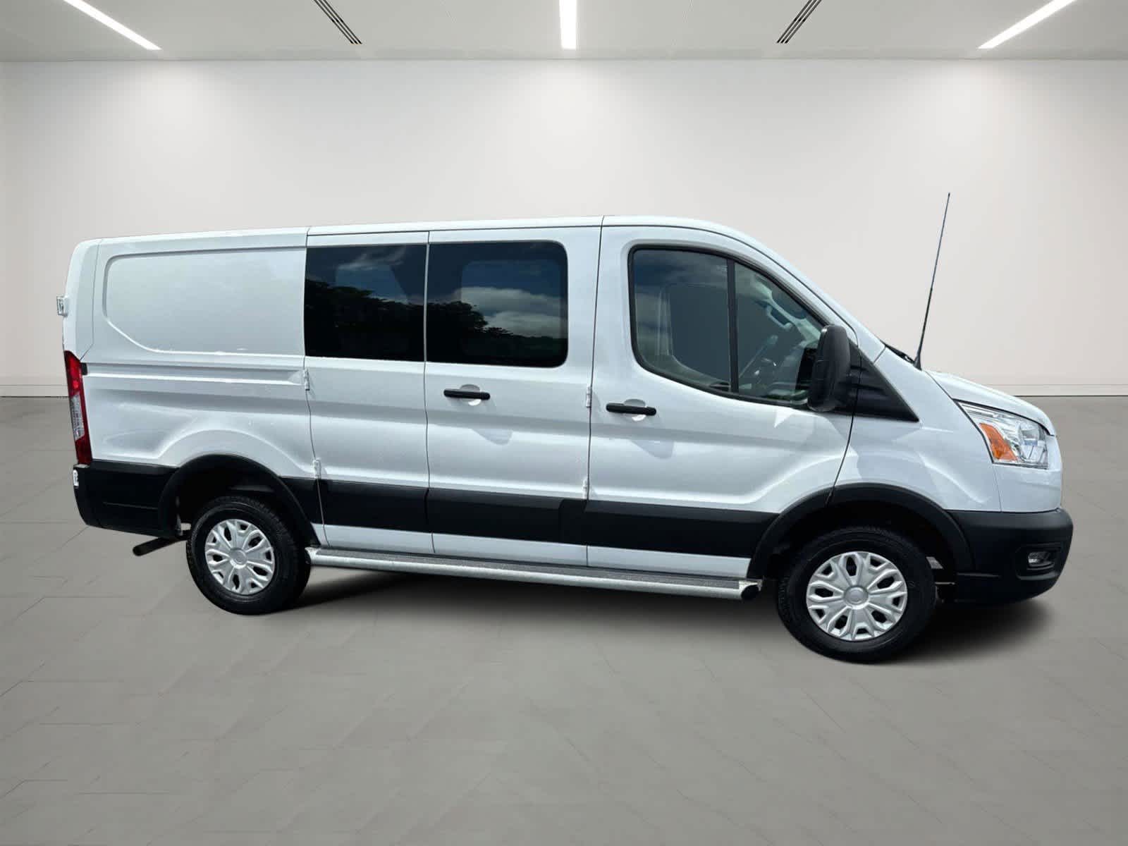 2022 Ford Transit  6