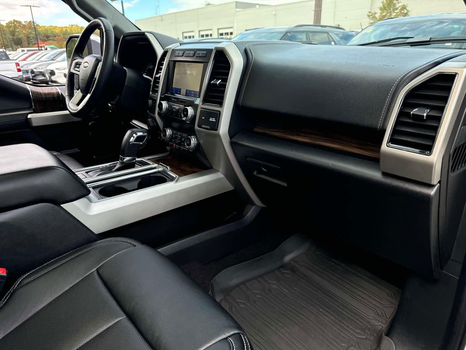 2020 Ford F-150 LARIAT 4WD SuperCrew 5.5 Box 11