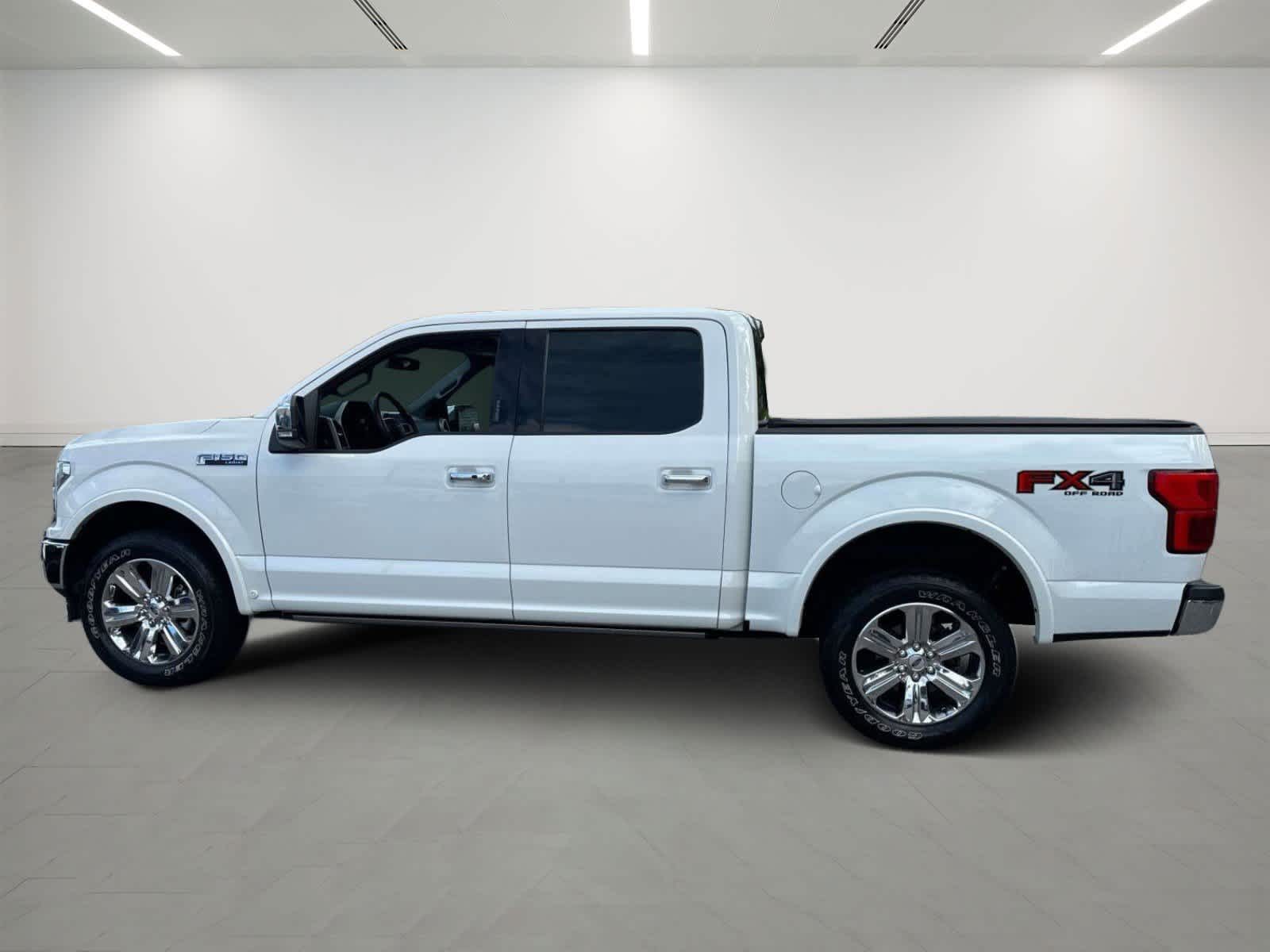 2020 Ford F-150 LARIAT 4WD SuperCrew 5.5 Box 2