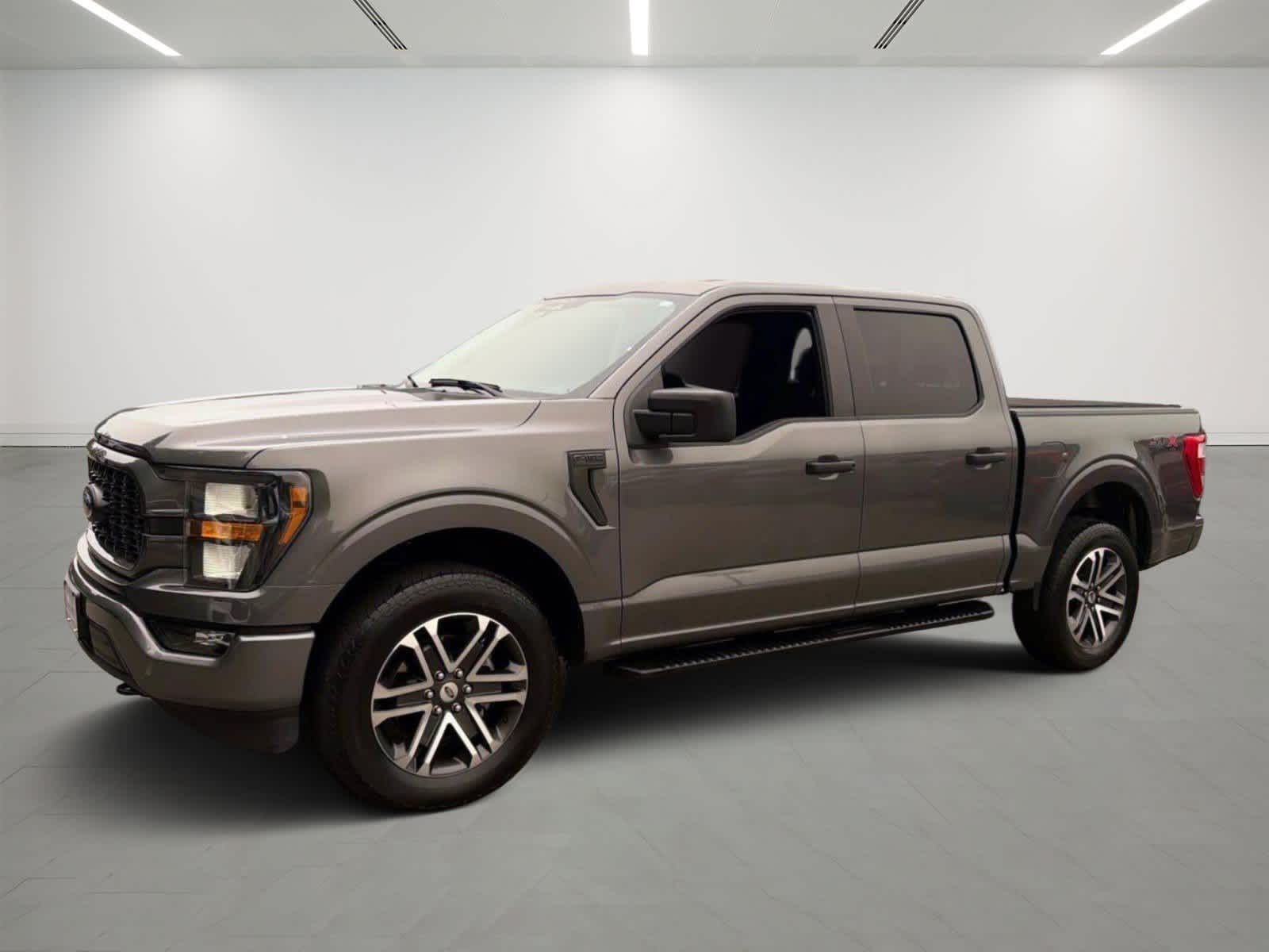 Carbonized Gray Metallic 2023 Ford F-150 Pickup Truck Four-Wheel Drive Automatic