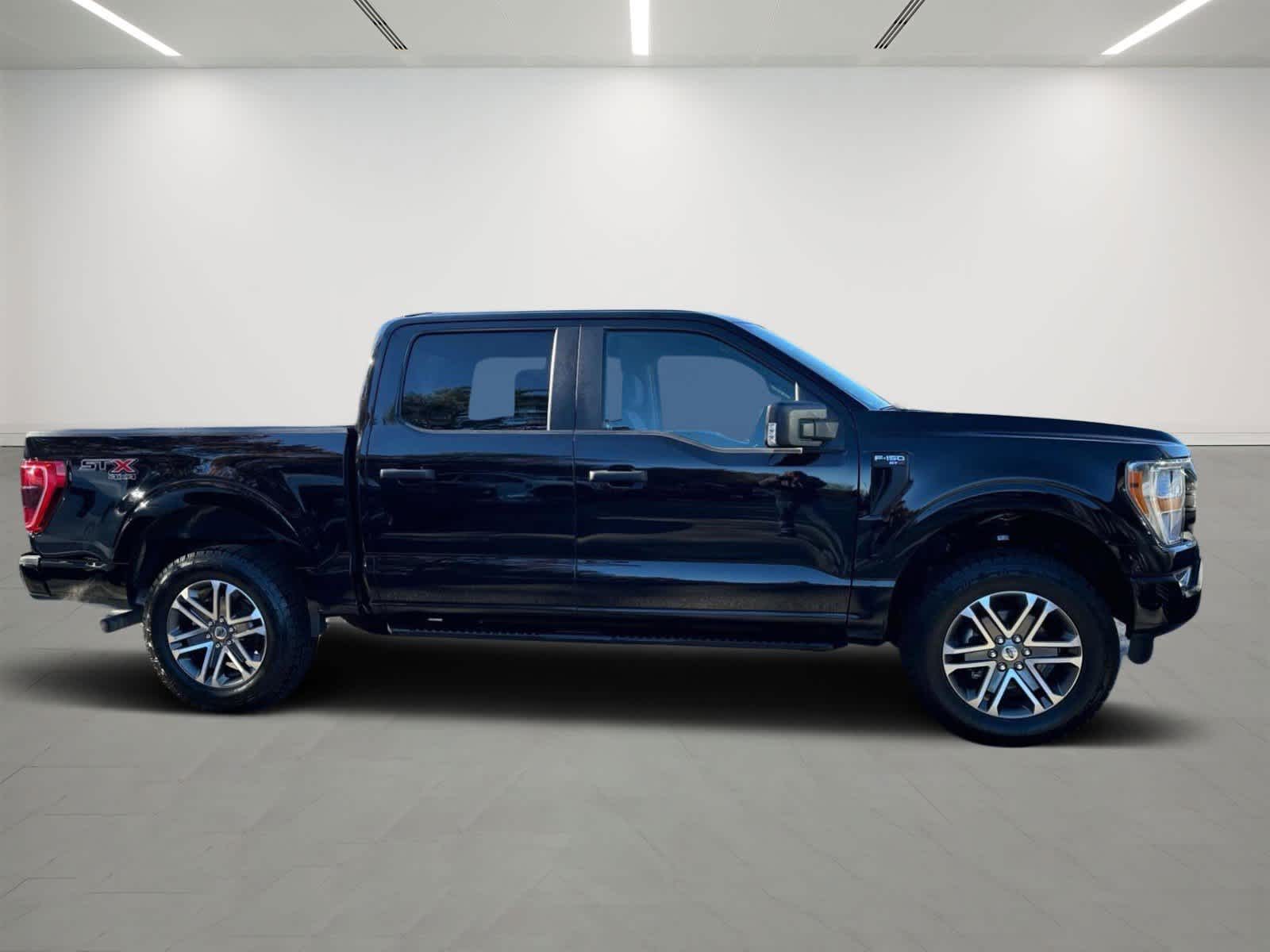 2022 Ford F-150 XL 4WD SuperCrew 5.5 Box 5