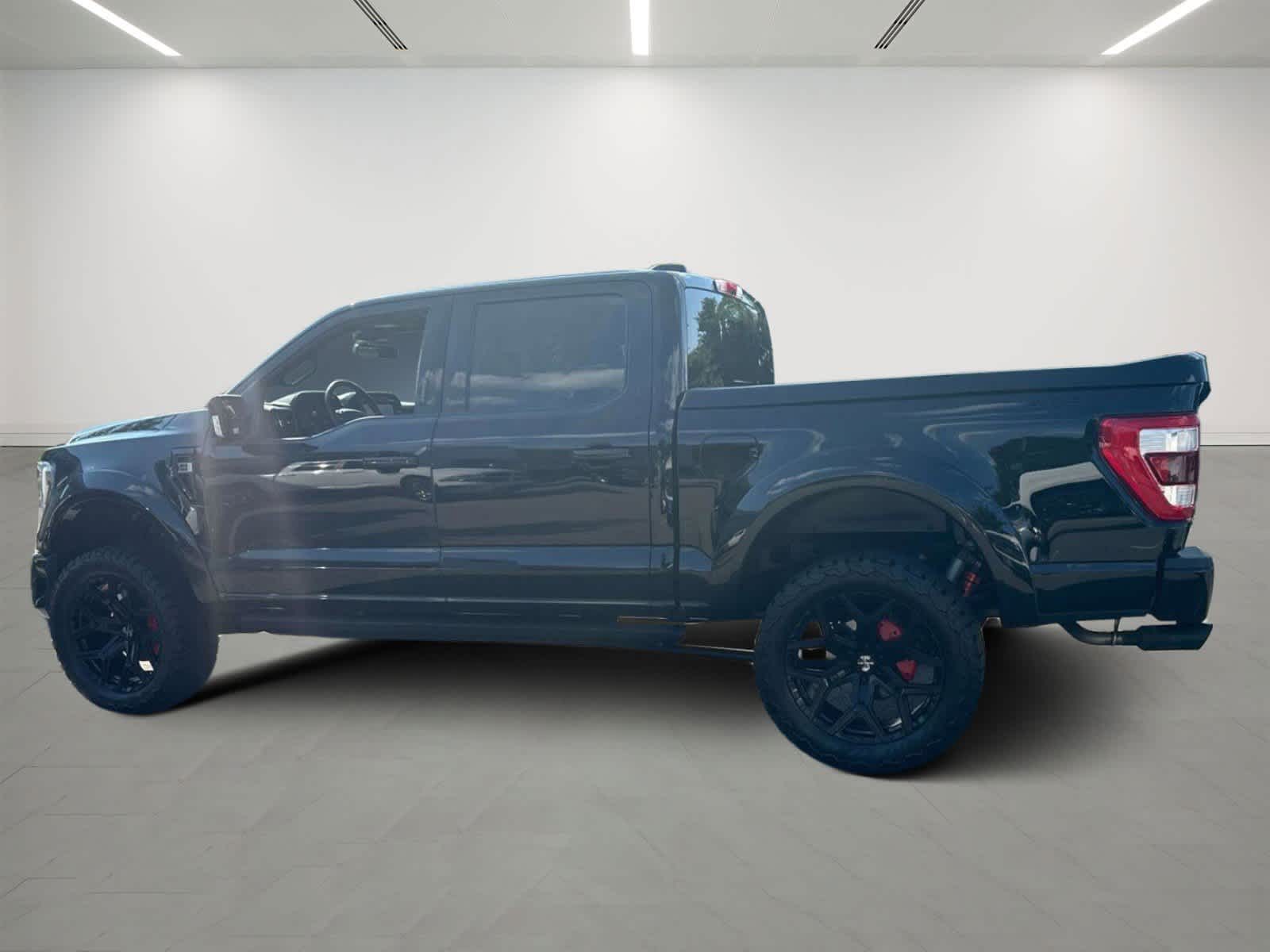 2023 Ford F-150 LARIAT 4WD SuperCrew 5.5 Box 3