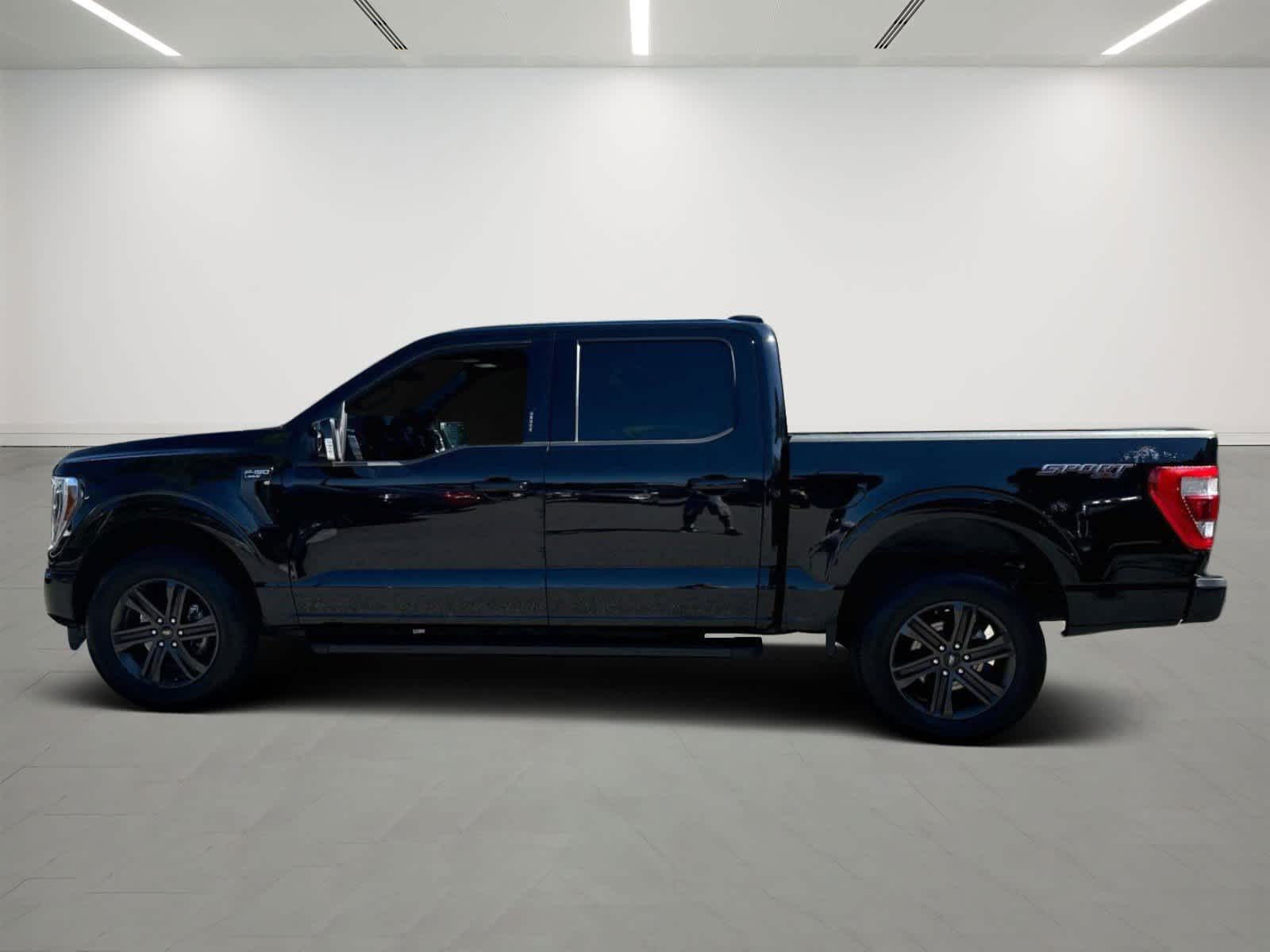 2022 Ford F-150 LARIAT 4WD SuperCrew 5.5 Box 2