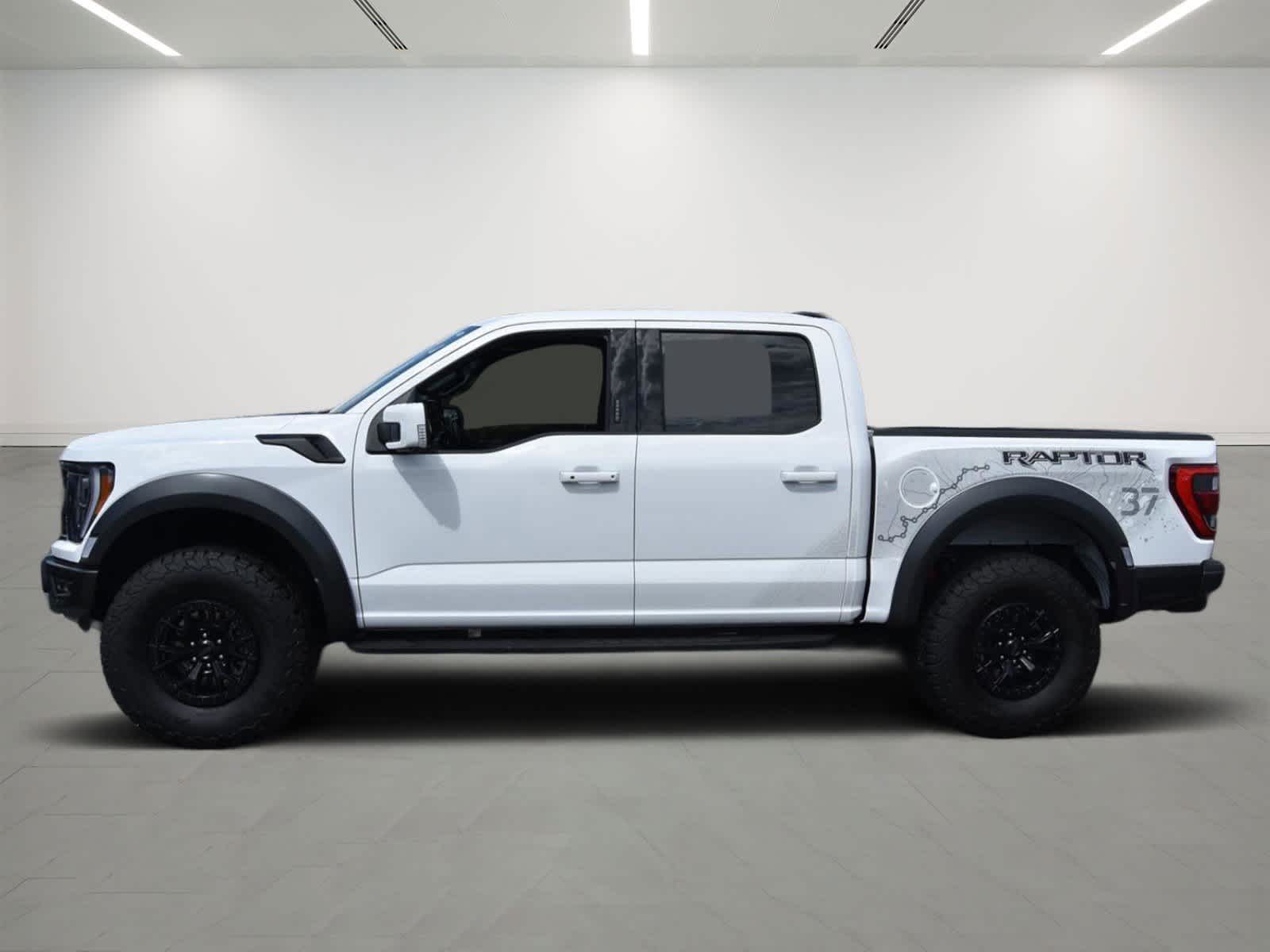 2023 Ford F-150 Raptor 4WD SuperCrew 5.5 Box 2