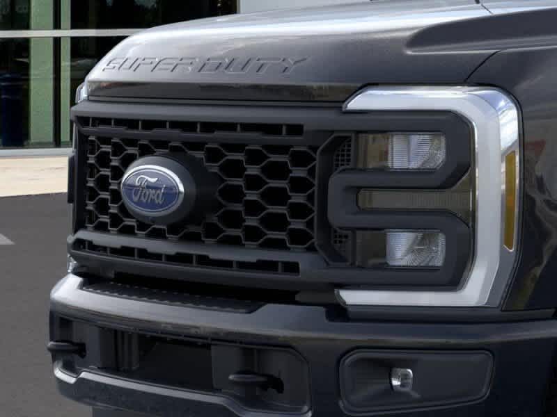 2024 Ford Super Duty F-350 SRW XL 4WD Reg Cab 8 Box 17