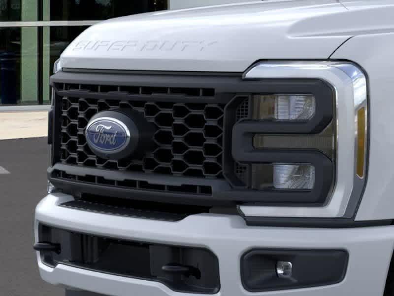 2024 Ford Super Duty F-350 SRW XL 4WD Reg Cab 8 Box 17