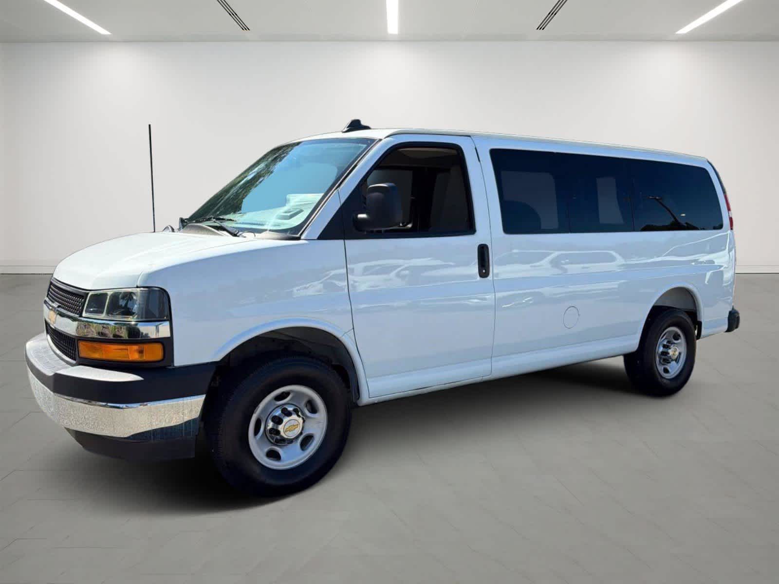 Summit White 2025 Chevrolet Express Van Rear-Wheel Drive 8-Speed Automatic