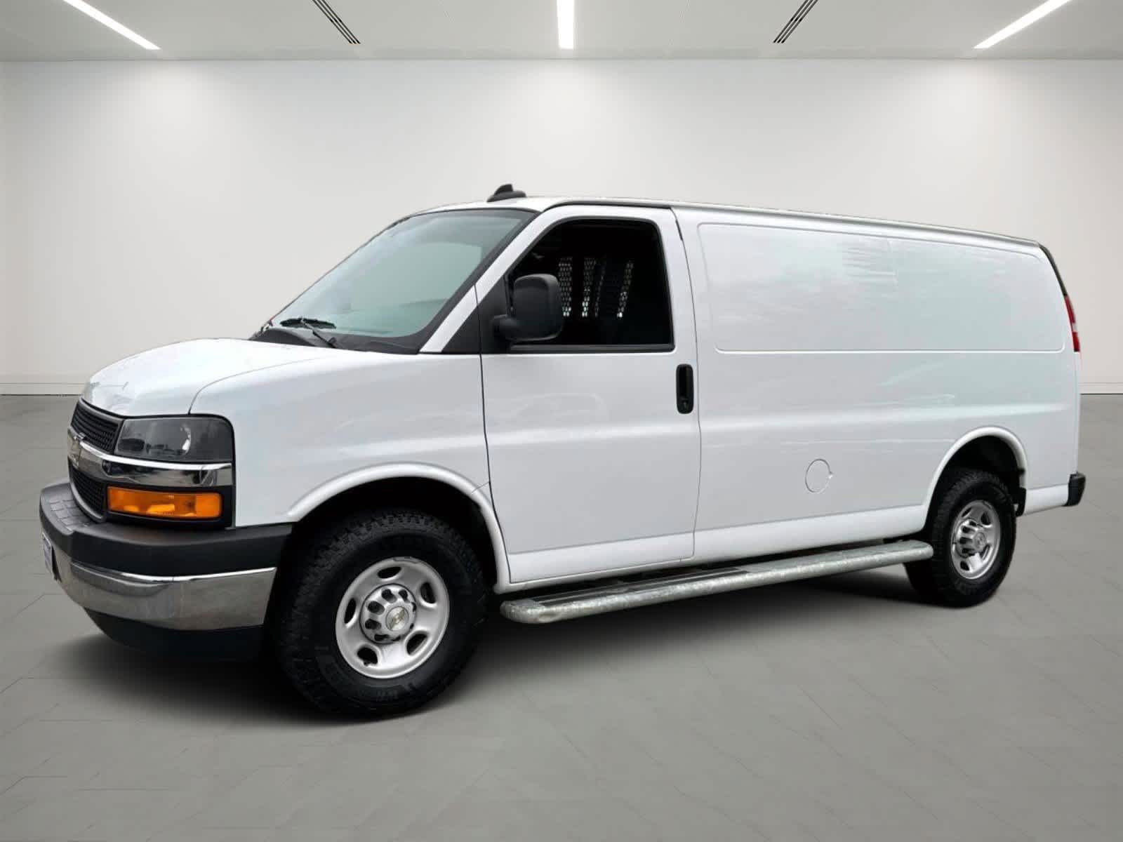 Summit White 2024 Chevrolet Express Cargo 2500 RWD Van Rear-Wheel Drive 8-Speed Automatic