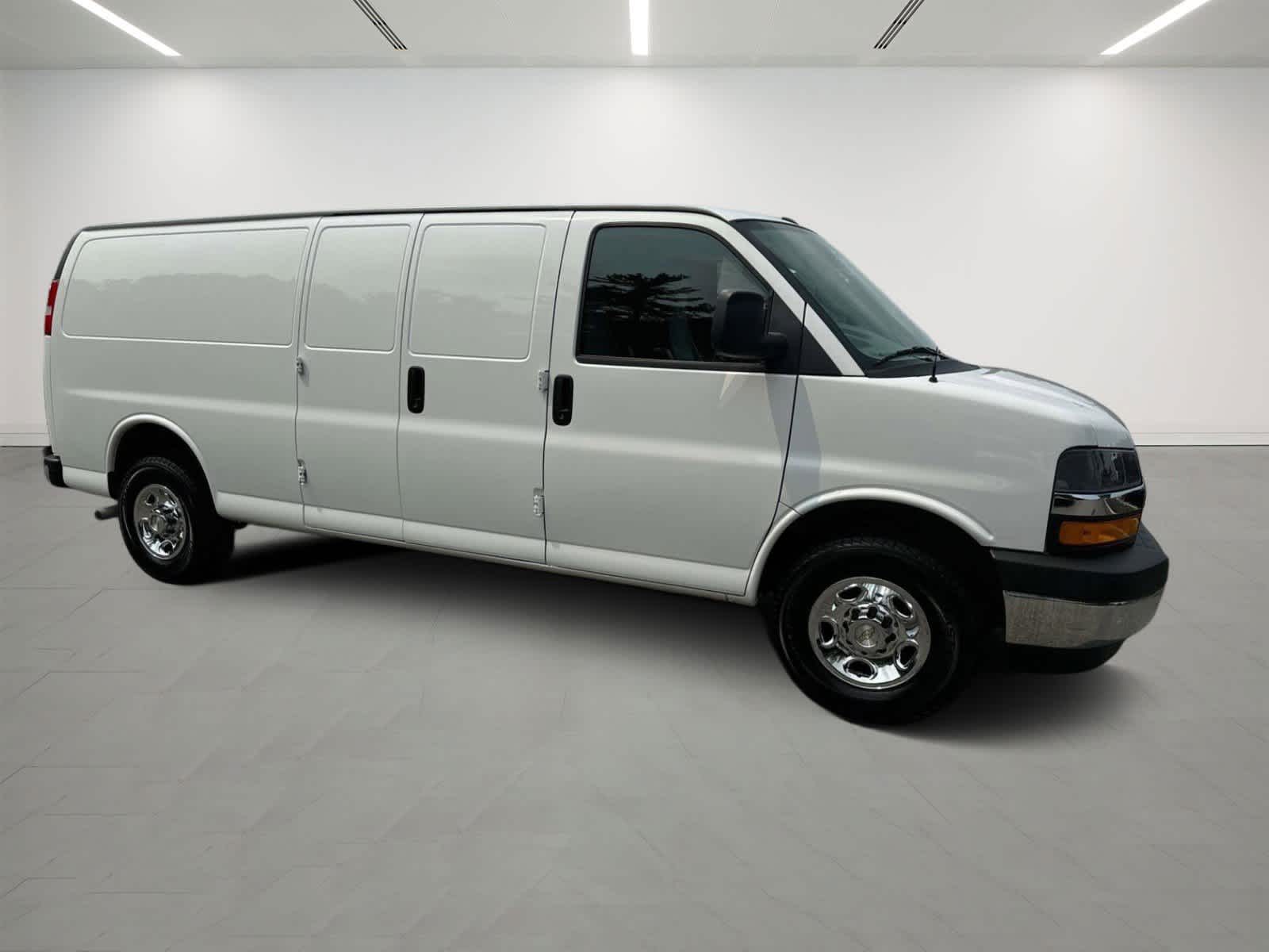 2023 Chevrolet Express  6