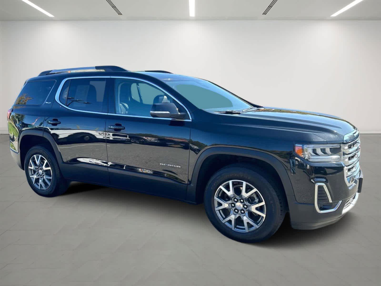 2023 GMC Acadia SLT 6