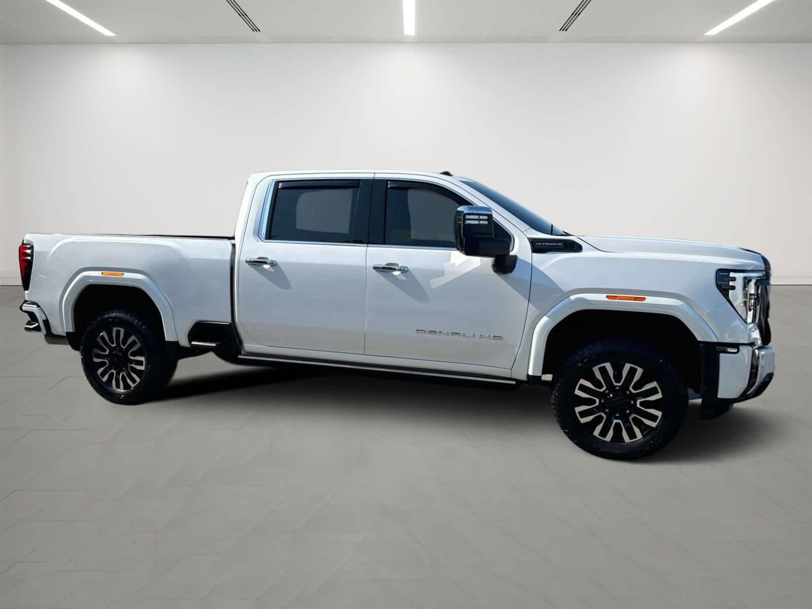 2024 GMC Sierra 2500HD Denali Ultimate 4WD Crew Cab 159 6