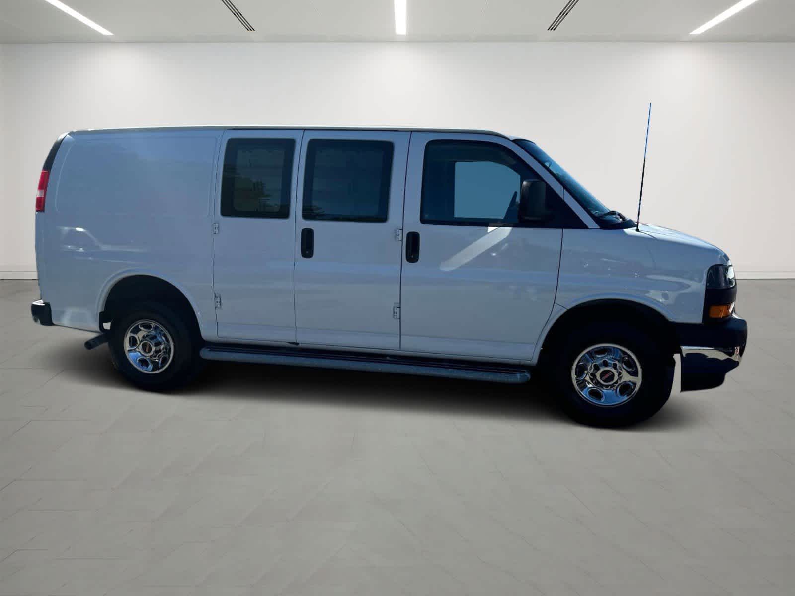 2023 GMC Savana G2500 5