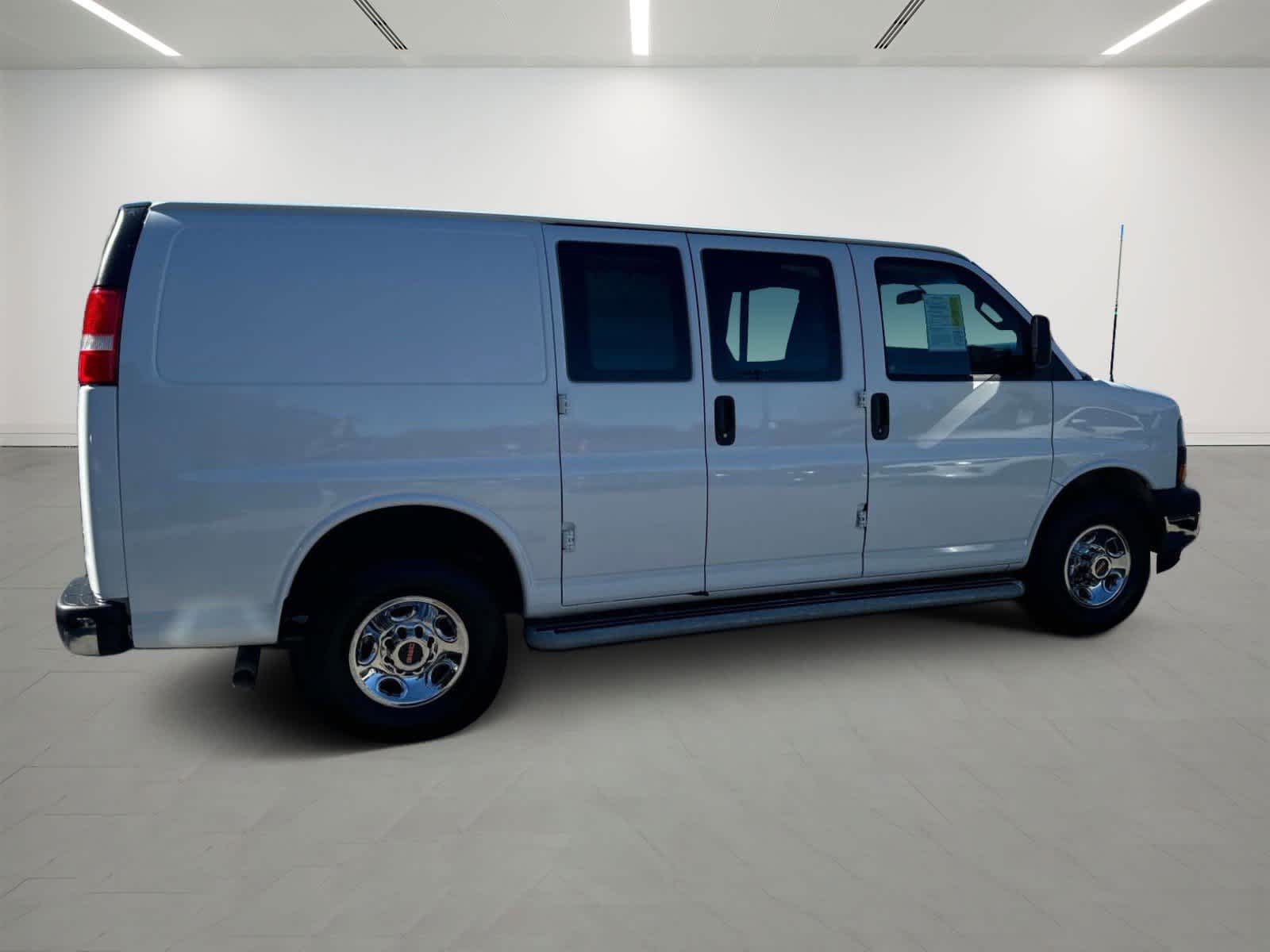 2023 GMC Savana G2500 4