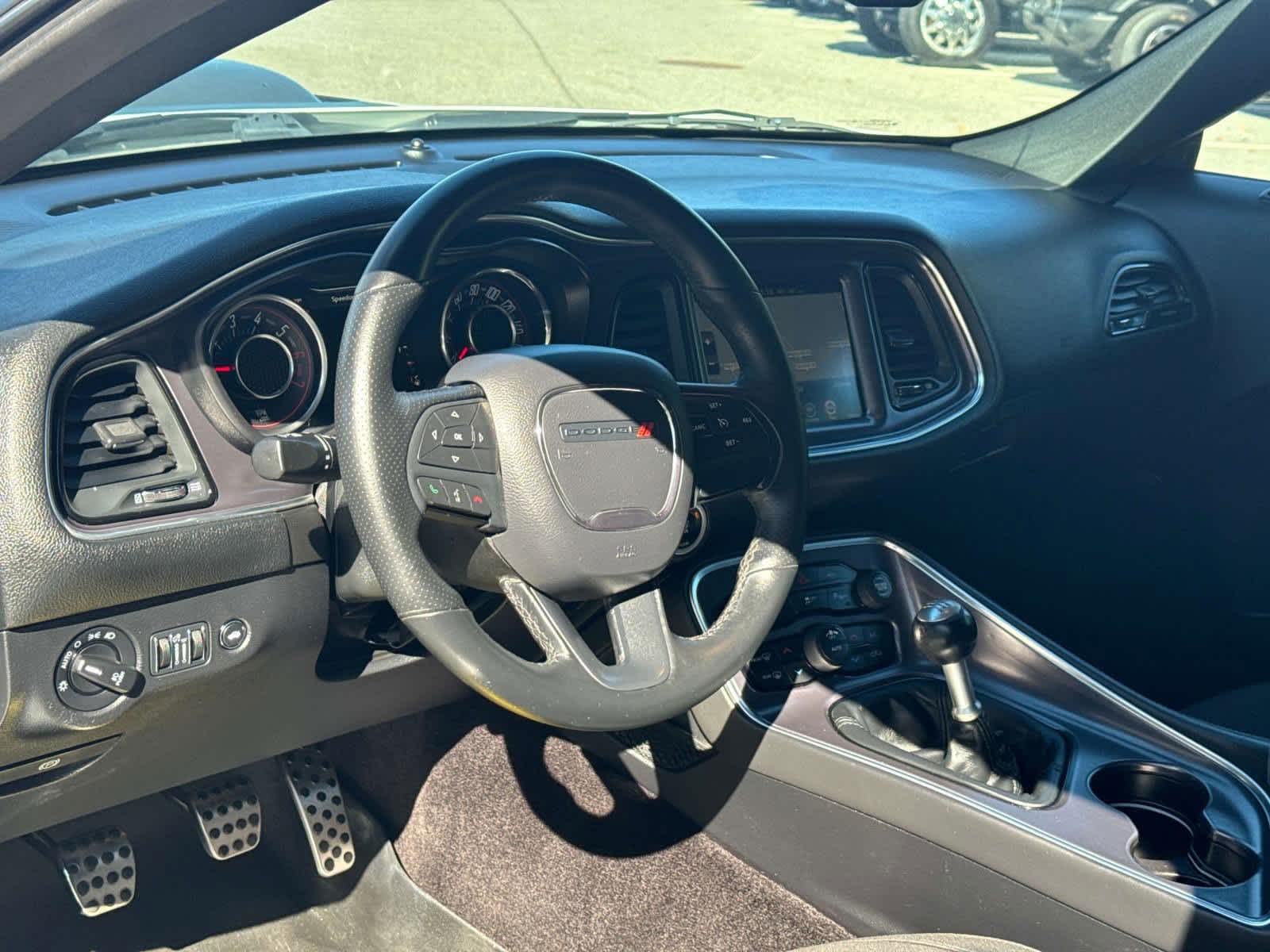 2016 Dodge Challenger R/T Shaker 13