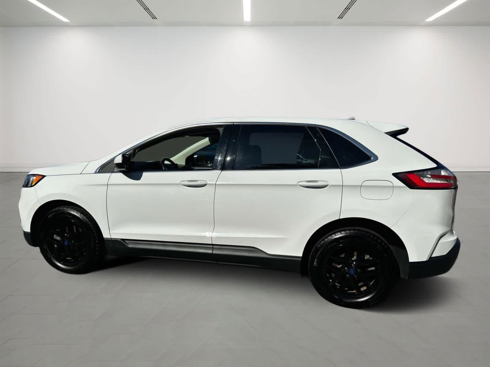 2022 Ford Edge SEL 3