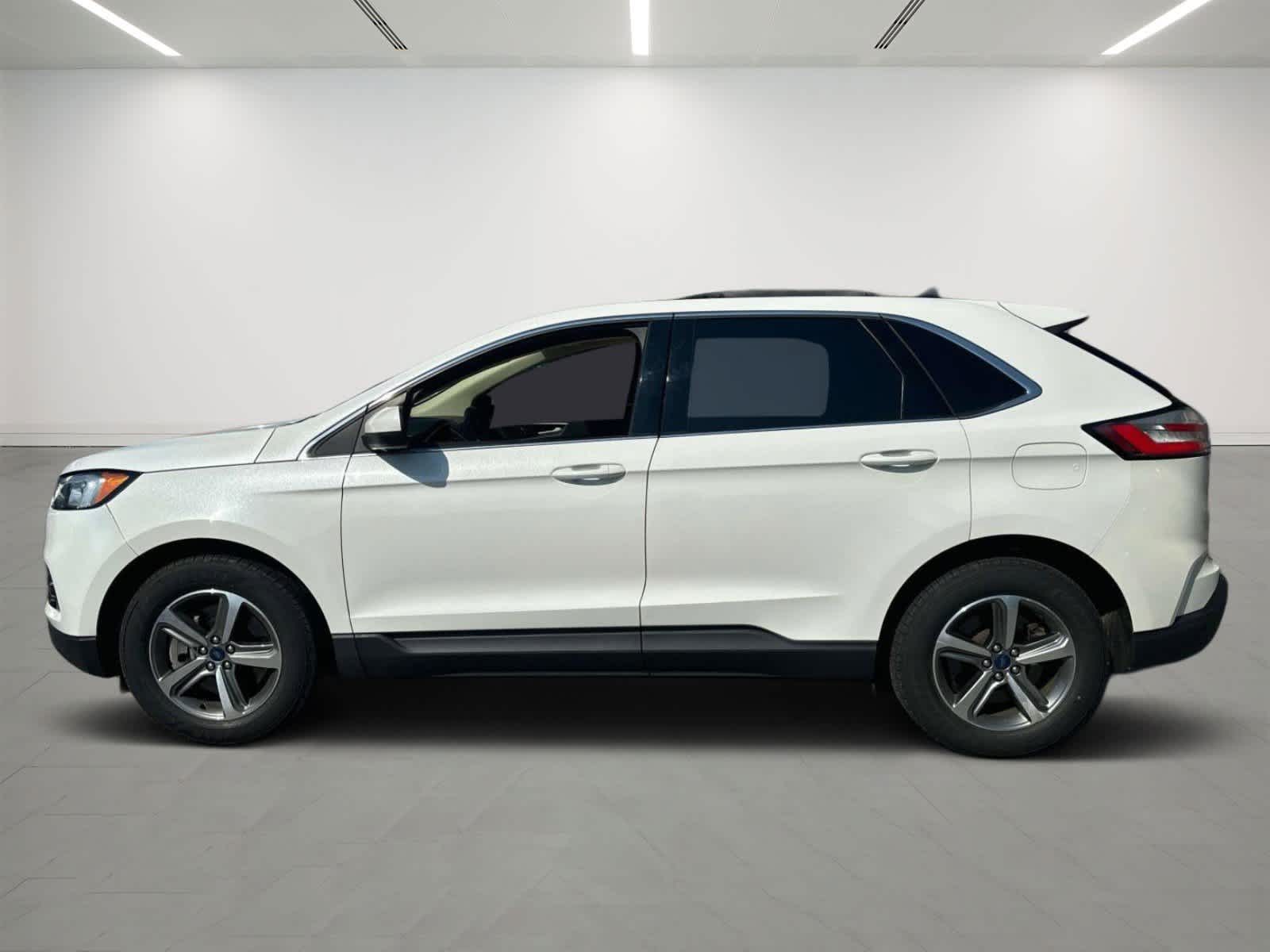 2021 Ford Edge SEL 2