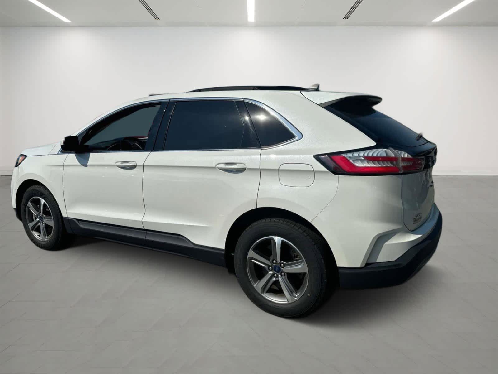 2021 Ford Edge SEL 3