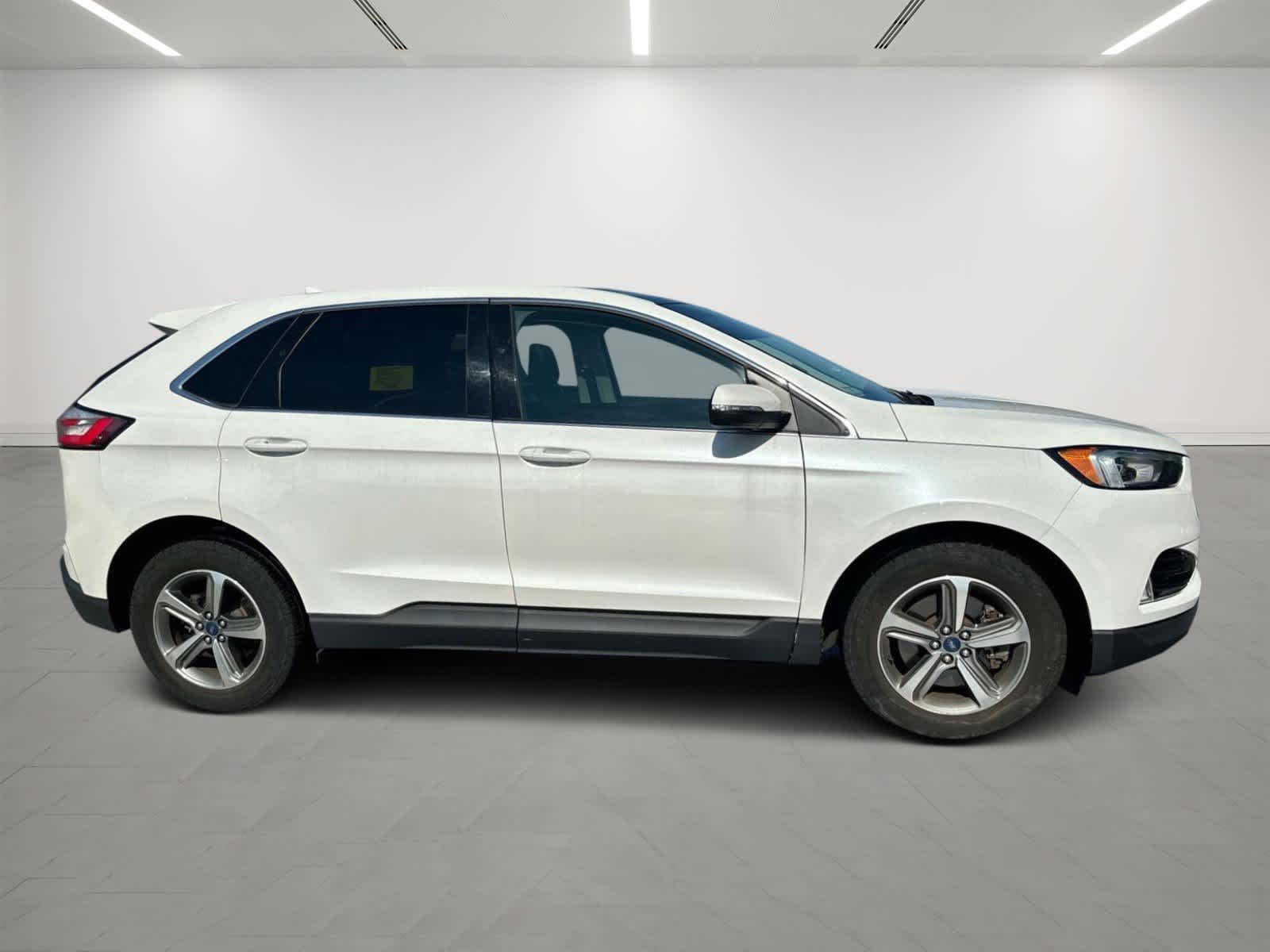 2020 Ford Edge SEL 3