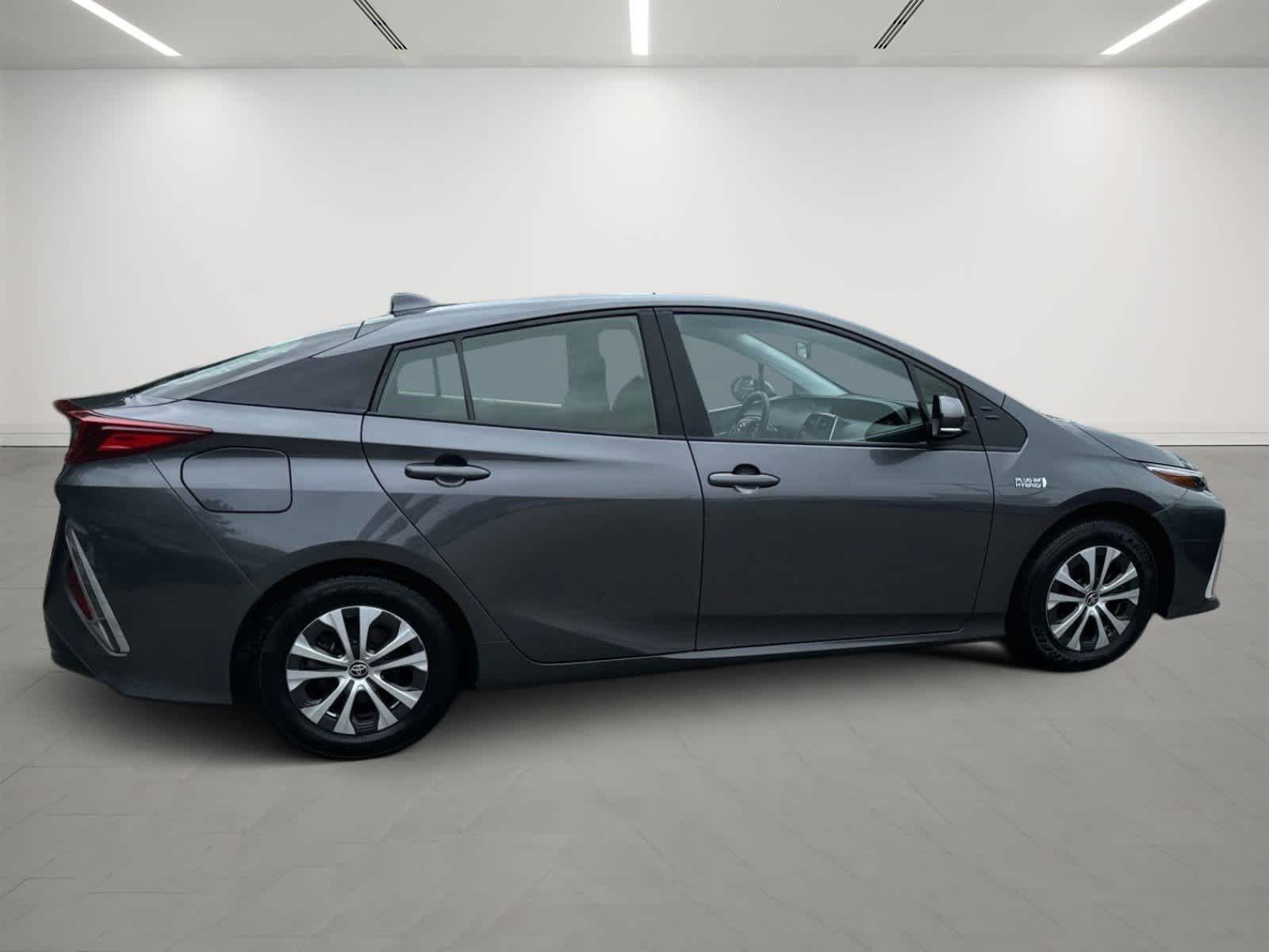 2021 Toyota Prius Prime LE 5