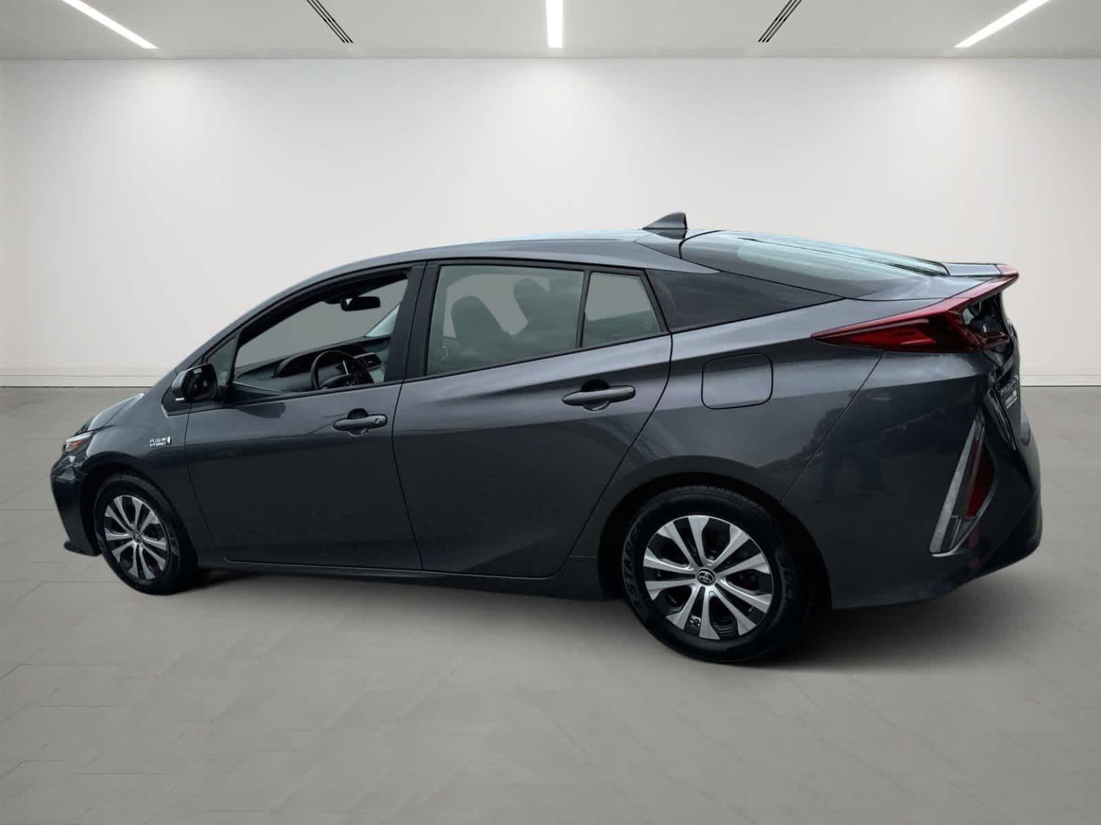 2021 Toyota Prius Prime LE 3