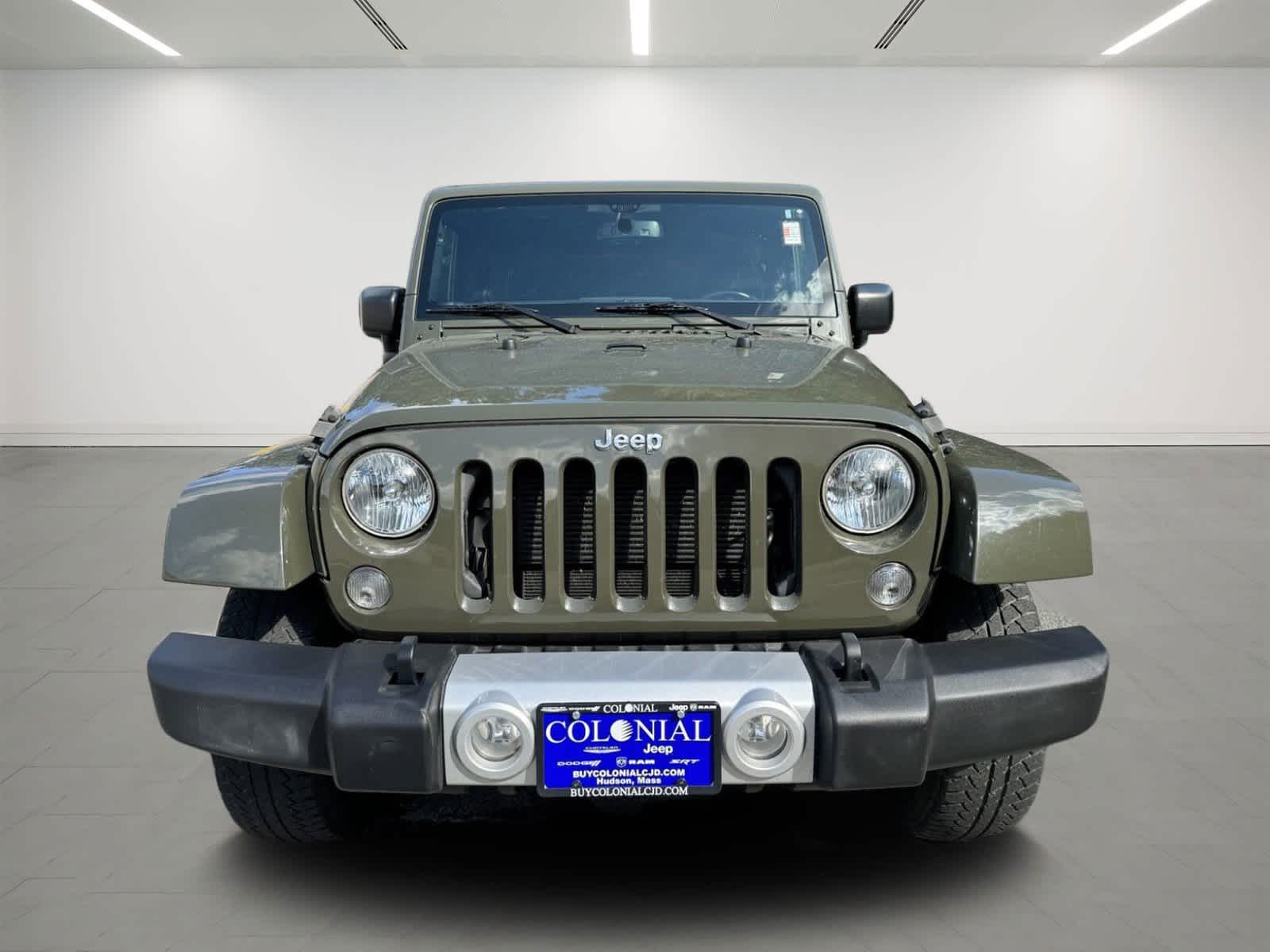 2015 Jeep Wrangler Unlimited Sahara 6