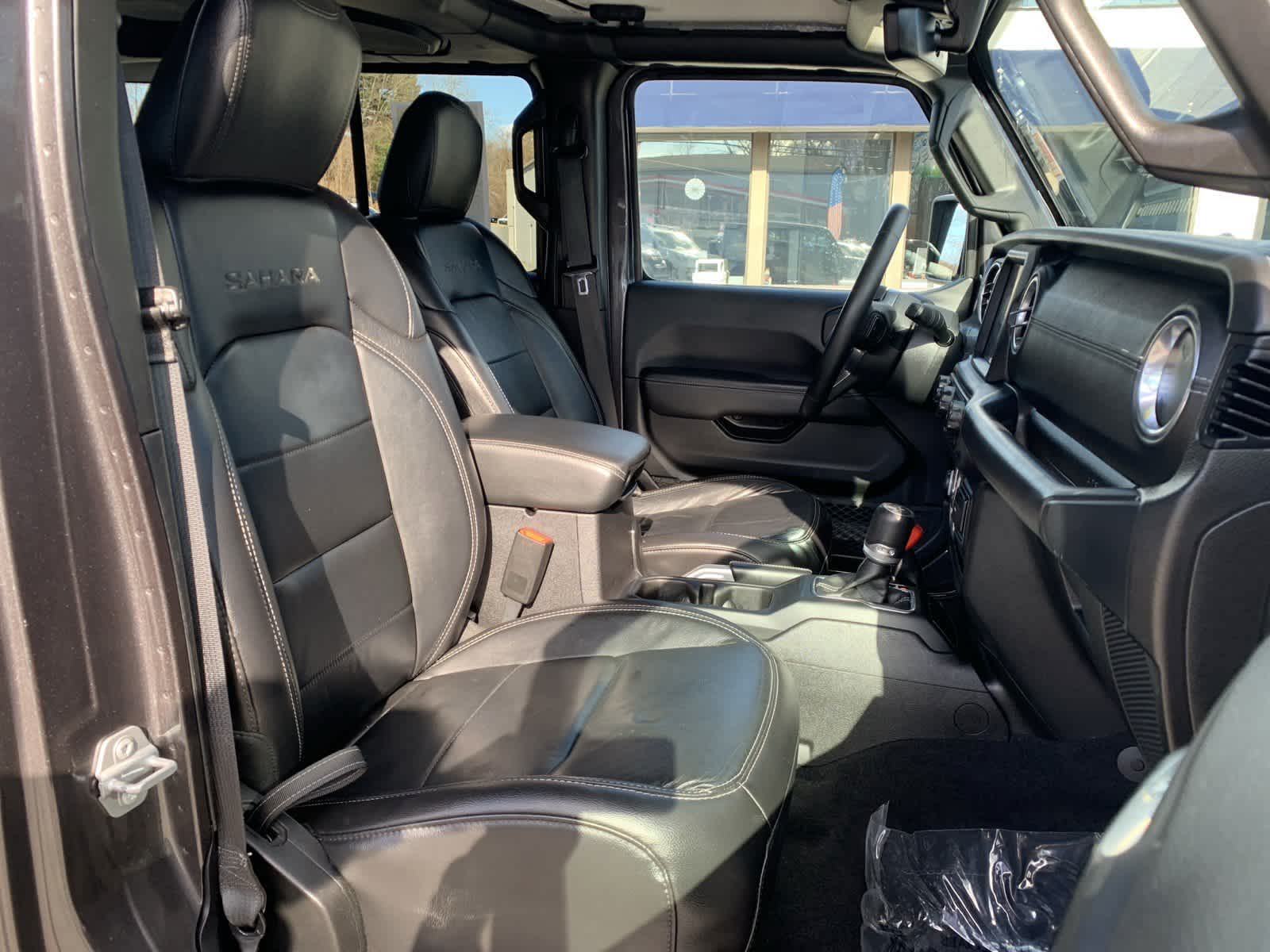 2018 Jeep Wrangler Unlimited Sahara 19